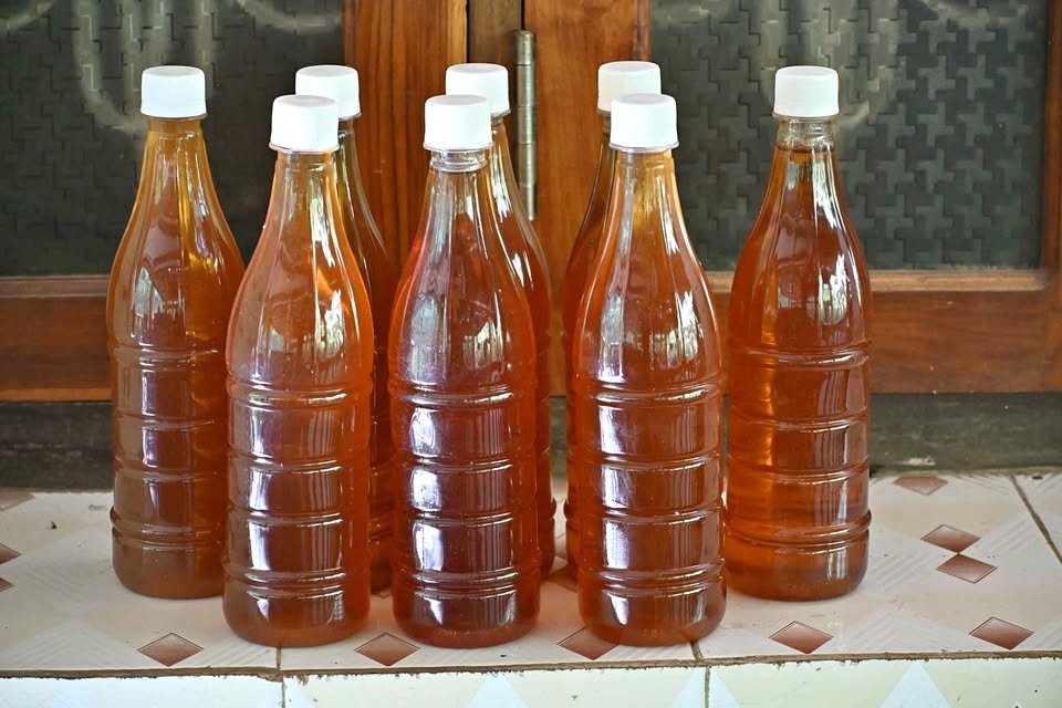 Honey yellapur karnataka 100% pure